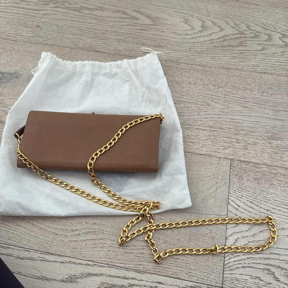 Prada crossbody - Picture 4 of 8